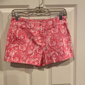 0 Vineyard Vines pink and white shorts